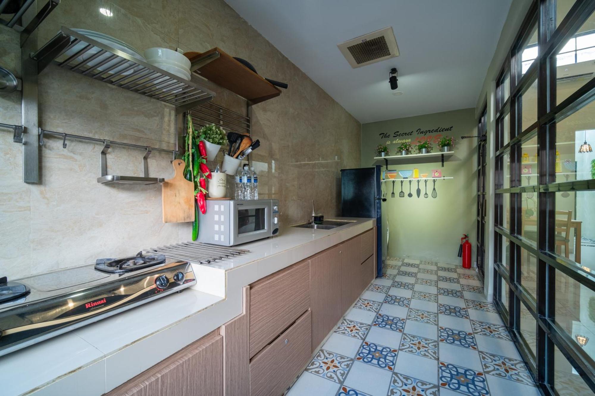 Danka@Tudor Residence Batam Exterior foto